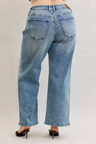 Judy Blue High Waist Wilhemina Light Vintage Wash Leg Denim Jeans 881004