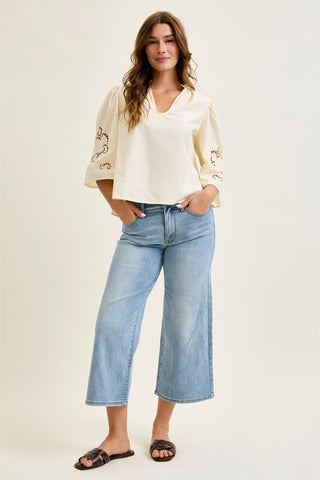 Judy Blue Mid Rise Wide Leg Crop Denim Jeans 82690