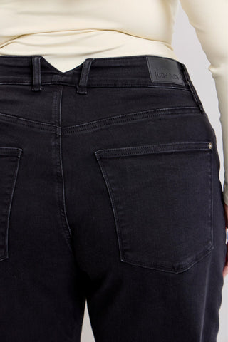 Judy Blue High Waist Marlow Trouser Arc Rigid Magic Denim Jeans 881015