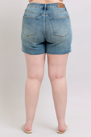 Judy Blue Mid Rise Vintage Button Fly Denim Short 150294