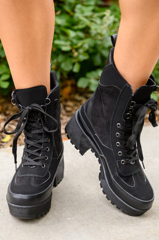 Mittoshop Desert Nights Lace Up Boots In Black