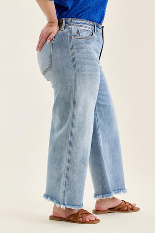 Judy Blue Mid Rise Hollywood Fray Hem Wide Leg Denim Jeans 82728