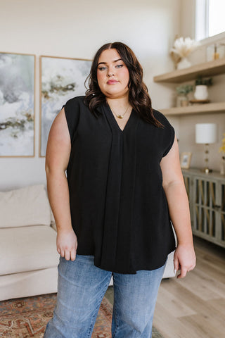 Jodifl Elevate Everyday Blouse in Black