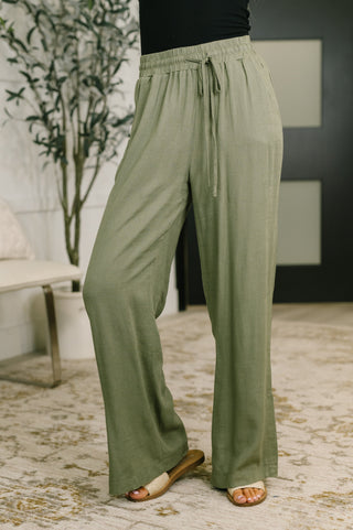 Zenana Essential Feeling Straight Leg Lounge Pants in Light in Olive