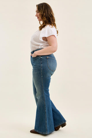 Judy Blue High Waist Tummy Control Jaqueline Flare Denim Jeans 881125