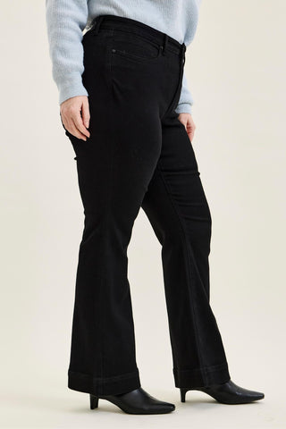 Judy Blue High Waist Tummy Control Black Daisy Bootcut Denim Jeans 881242