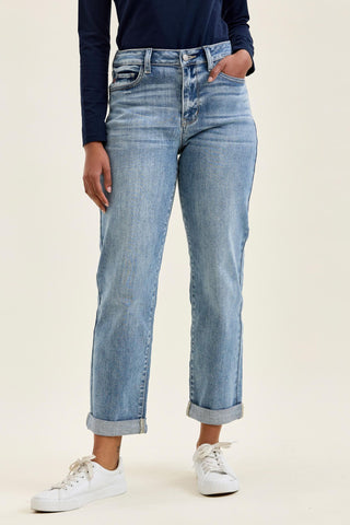 Judy Blue Mid Rise Billie Cuffed Boyfriend Denim Jeans 82753