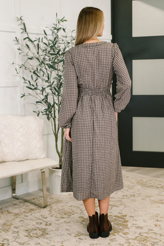 Very J Fairytale Plot Plaid Midi Dress