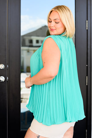 Haptics Feeling Fancy Pleated Halter Top