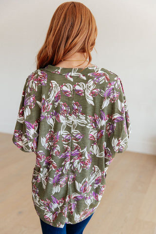 White Birch Flower Girl Floral V-Neck Top