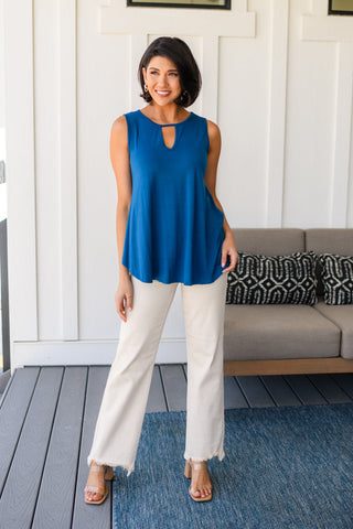 Lovely Melody Greater than Great Keyhole Detail Tank in Teal