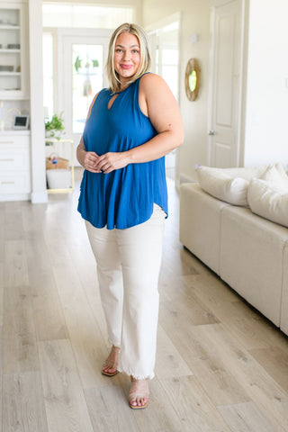 Lovely Melody Greater than Great Keyhole Detail Tank in Teal