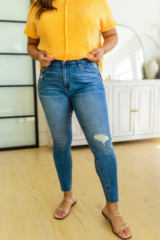 Judy Blue Hi-waisted Dandelion Embroidery Skinny - Exclusive