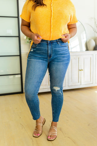 Judy Blue Hi-waisted Dandelion Embroidery Skinny - Exclusive