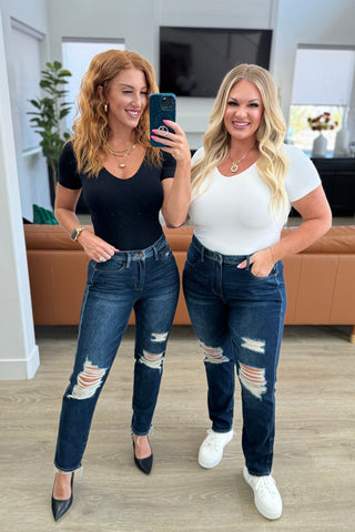 Judy Blue Montana High Rise Rigid Magic Distressed Straight Jeans - Exclusive