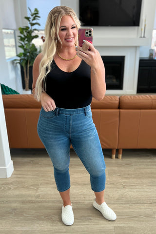 Judy Blue Emily High Rise Cool Denim Pull On Capri Jeans - Exclusive