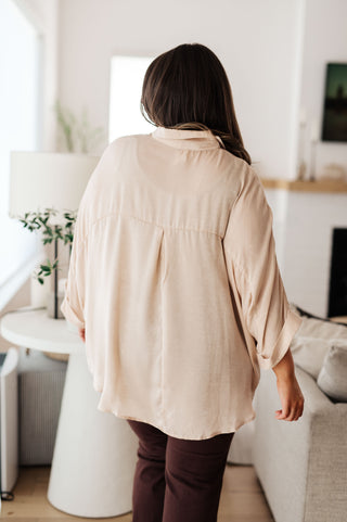 Andree By Unit In Your Thoughts Oversized Dolman Sleeve Top in Champagne