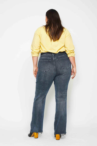 Judy Blue High Waist Button Fly Destroy Hem Straight Denim Jeans 88912