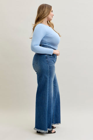 Judy Blue High Waist Column Button Fly & Back Welt Pockets Straight Denim Jeans 881001