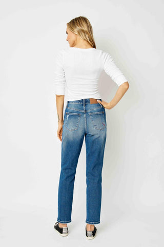 Judy Blue High Waist Queen of Hearts Coin Pocket Boyfriend Denim Jeans 88569