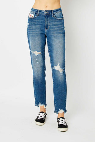 Judy Blue High Waist Queen of Hearts Coin Pocket Boyfriend Denim Jeans 88569