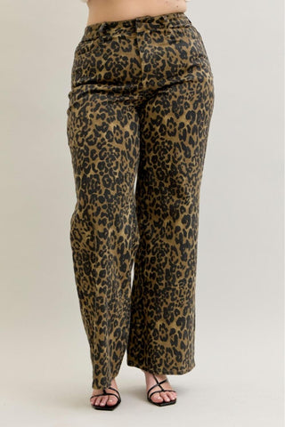 Judy Blue High Waist Retro Leopard Wide Leg Denim Jeans 881022