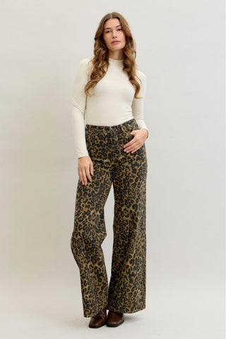 Judy Blue High Waist Retro Leopard Wide Leg Denim Jeans 881022