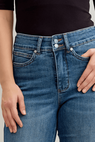 Judy Blue High Waist Tummy Control Double Button Flare Denim Jeans 881018