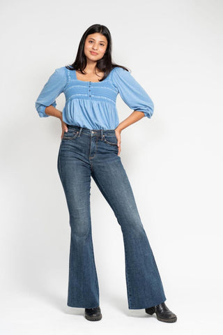Judy Blue High Waist Tummy Control Shield Back Pocket Flare Denim Jeans 88882