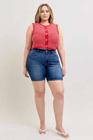 Judy Blue Mid Rise Bermuda Denim Short 152108