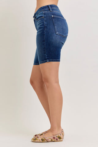 Judy Blue Mid Rise Bermuda Denim Short 152108