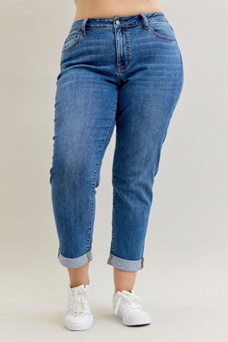 Judy Blue Mid Rise Classic Cuffed Boyfriend Denim Jeans 82685