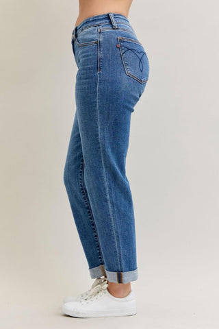 Judy Blue Mid Rise Classic Cuffed Boyfriend Denim Jeans 82685