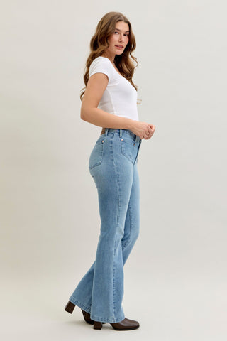 Judy Blue Mid Rise Contrast Wash & Front Patch Bootcut Denim Jeans 881053