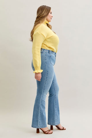 Judy Blue Mid Rise Contrast Wash & Front Patch Bootcut Denim Jeans 881053