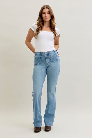 Judy Blue Mid Rise Contrast Wash & Front Patch Bootcut Denim Jeans 881053