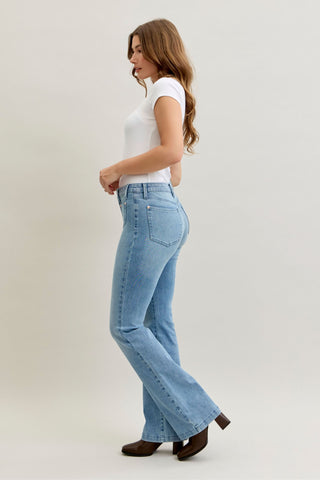 Judy Blue Mid Rise Contrast Wash & Front Patch Bootcut Denim Jeans 881053