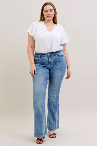 Judy Blue Mid Rise Flare Denim Jeans 82676