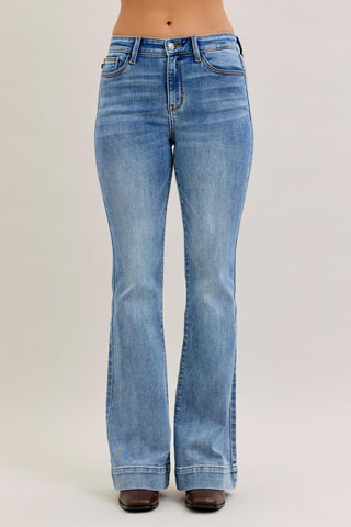 Judy Blue Mid Rise Flare Denim Jeans 82676