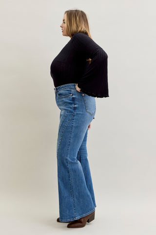 Judy Blue Mid Rise Jaqueline Double Angle Seam Flare Denim Jeans 881014