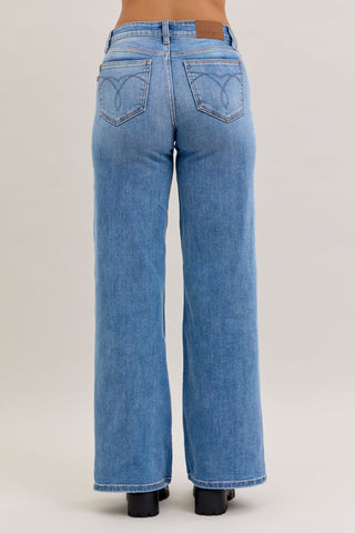 Judy Blue Mid Rise Retro Wide Leg Denim Jeans 82702