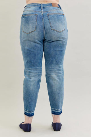 Judy Blue Mid Rise Rigid Magic Release Hem Boyfriend Denim Jeans 88818