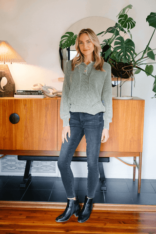 Judy Blue Mid Rise Tummy Control Black Skinny Denim Jeans 88878