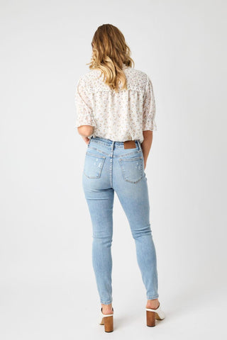 Judy Blue Mid Rise Tummy Control Destroy Skinny Denim Jeans 88797