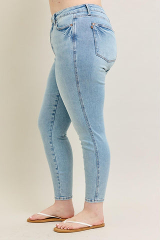 Judy Blue Mid Rise Tummy Control Vintage Wash Skinny Denim Jeans 88980