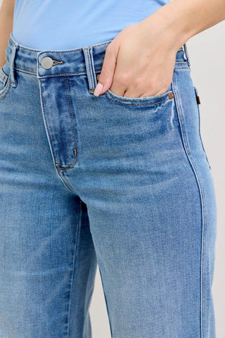 Judy Blue Mid Rise Tummy Control Vintage Wash Straight Denim Jeans 88943