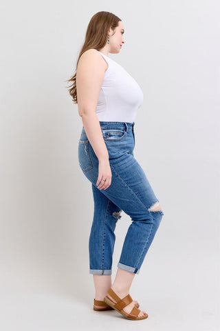 Judy Blue Mid Rise Vintage Boyfriend Denim Jeans 82663