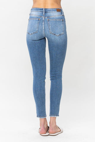 Judy Blue Mid Rise Vintage Skinny Denim Jeans 82548