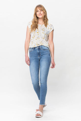 Judy Blue Mid Rise Vintage Skinny Denim Jeans 82548