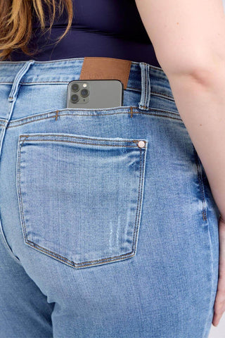 Judy Blue Mid Rise Vintage Wash Cell Phone Pocket Slim Denim Jeans 82626